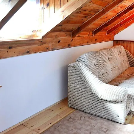 With Fireplace And Private Garden, בית נופש Stare Wierzchowo